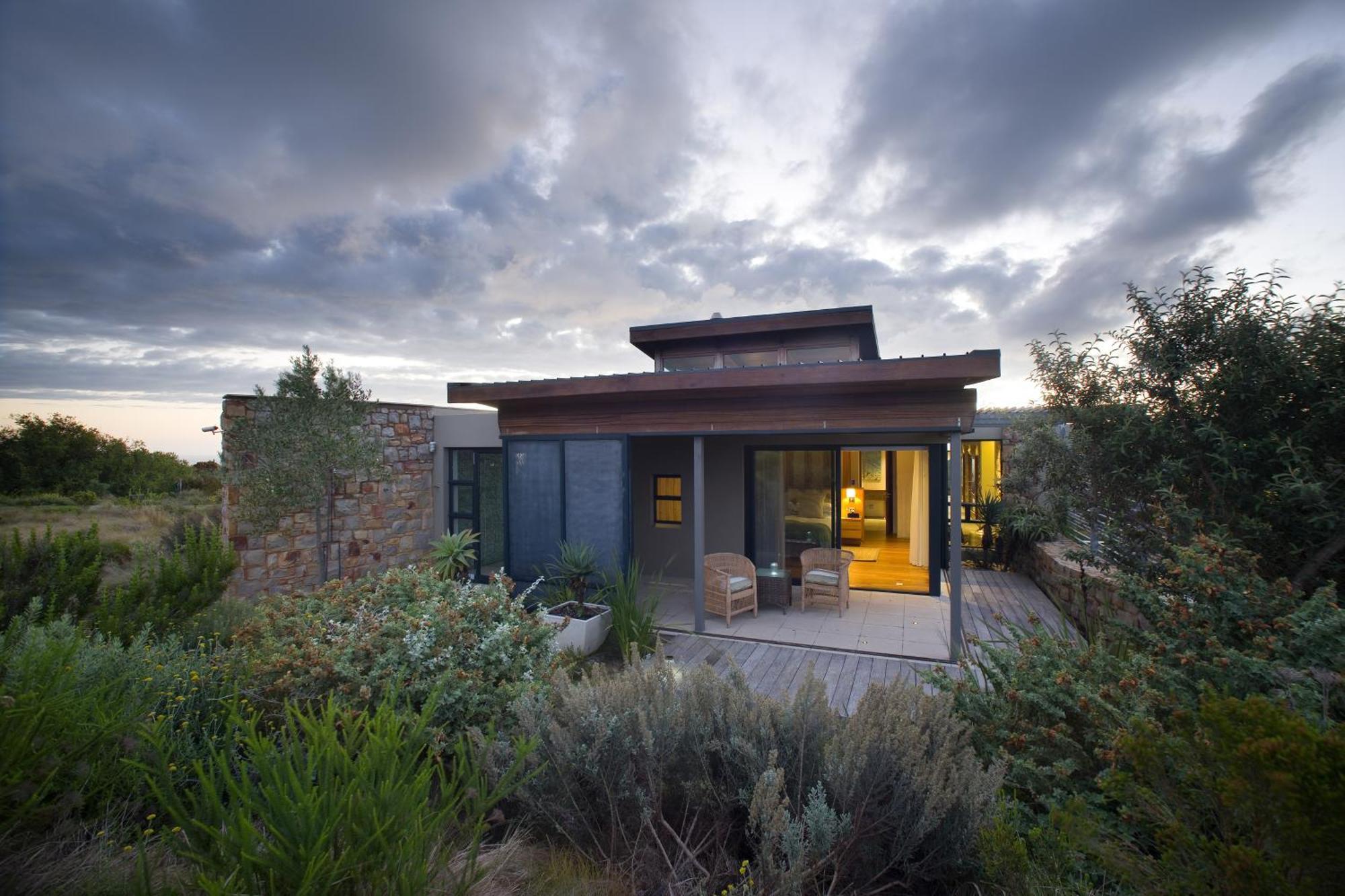 Alkira Lodge Brenton-on-Sea Bilik gambar